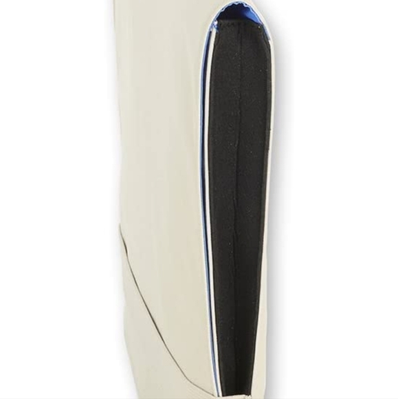 Moleskine myCloud Laptop Case, 13in, Khaki Beige (12.75 x 9 x 1.25) - Picture 5 of 7